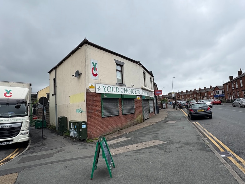 454-458 Ormskirk Rd, Wigan for lease - Building Photo - Image 2 of 3