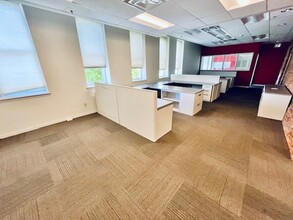 1701-1709 N Charles St, Baltimore, MD à louer Photo intérieure- Image 2 de 11