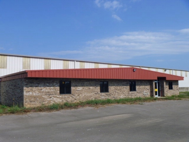 260 Benton Industrial Rd, Camden, TN à vendre - Photo principale - Image 1 de 1