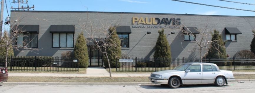 1930 S 4th St, Milwaukee, WI for sale - Building Photo - Image 2 of 10