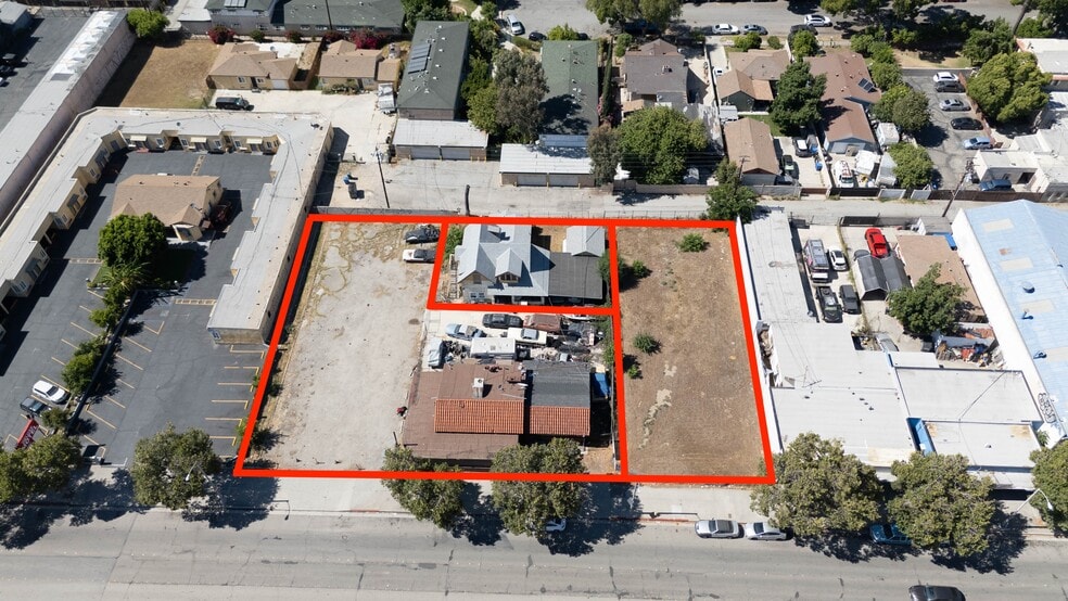 855 W Holt Ave, Pomona, CA for sale - Building Photo - Image 2 of 14