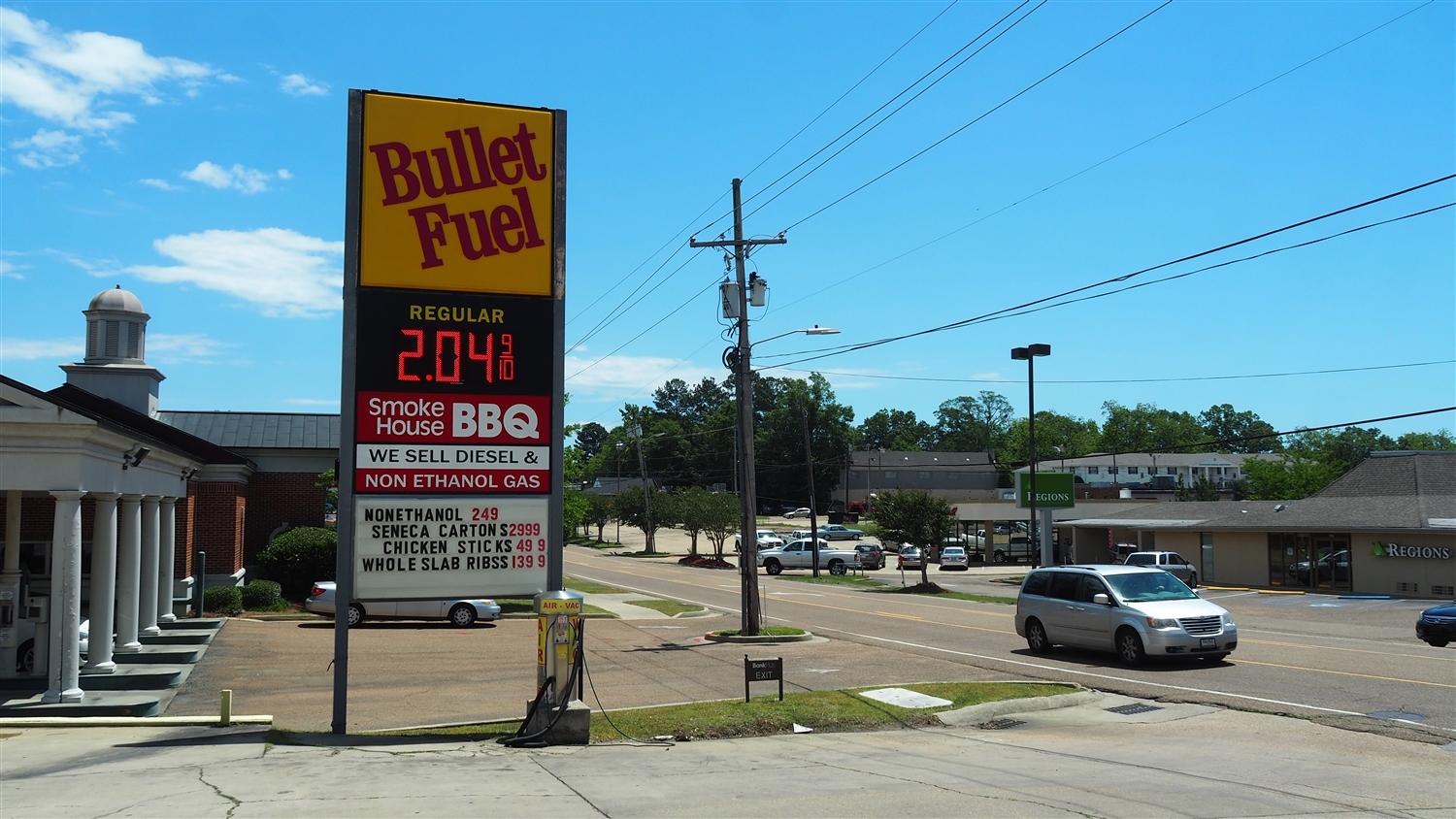 209 Clinton Blvd, Clinton, MS for sale Building Photo- Image 1 of 1