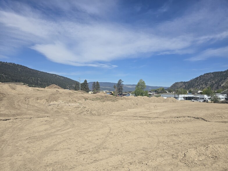 1574 Lindley Creek Road rd, Merritt, BC for sale - Building Photo - Image 3 of 7
