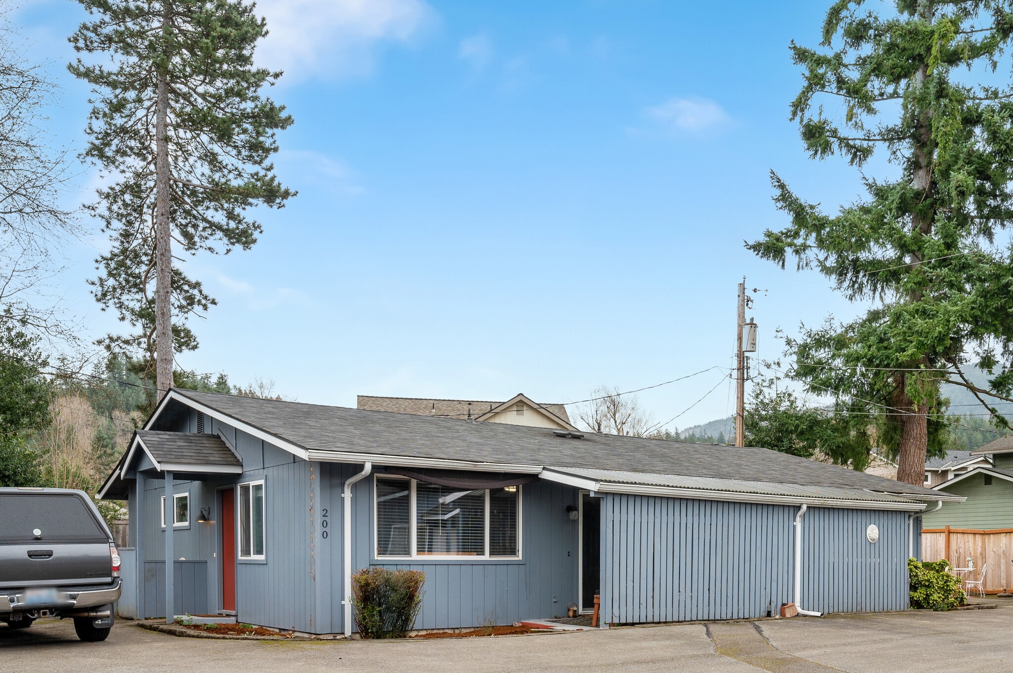 200 Rainier Blvd N, Issaquah, WA for sale Primary Photo- Image 1 of 16