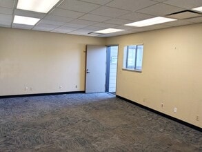 1667 Dominican Way, Santa Cruz, CA for lease Interior Photo- Image 2 of 7