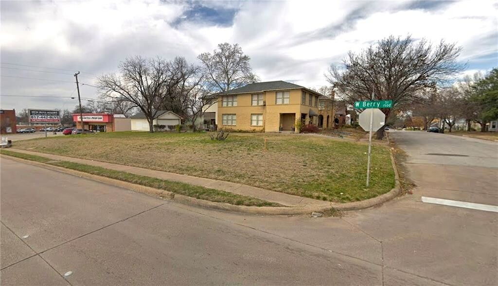 1500 W Berry St, Fort Worth, TX à vendre Photo principale- Image 1 de 3