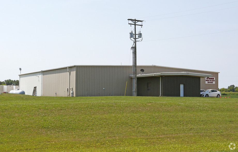 51925 Elysian Lake Rd E, Elysian, MN for sale - Primary Photo - Image 1 of 1