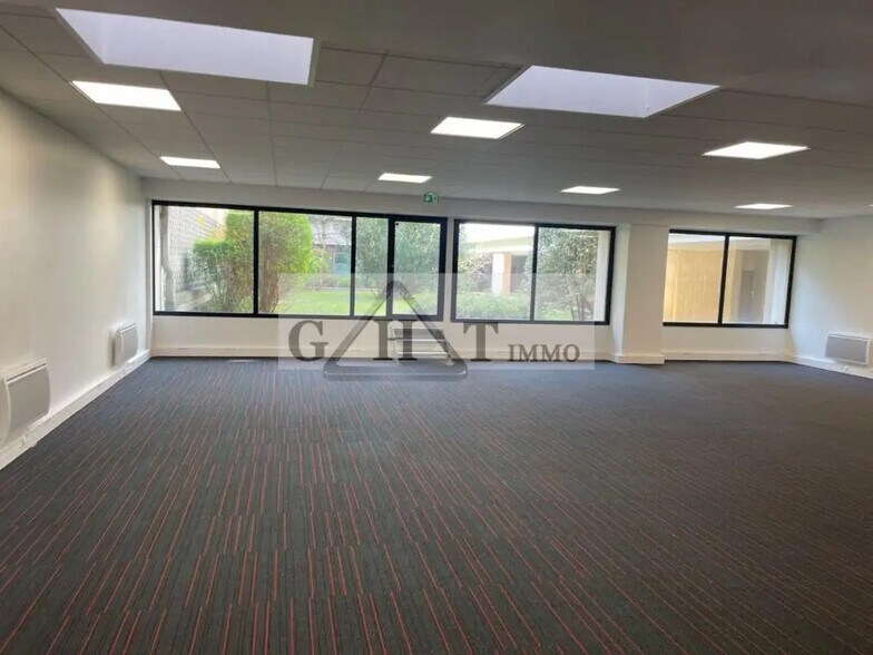 Bureau dans Paris à vendre - Photo du bâtiment - Image 3 de 9