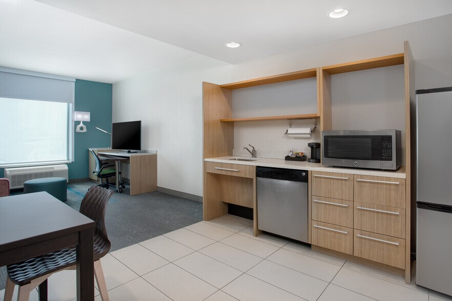 14060 Emerald Coast Pkwy, Destin, FL à vendre - Photo du bâtiment - Image 3 de 47