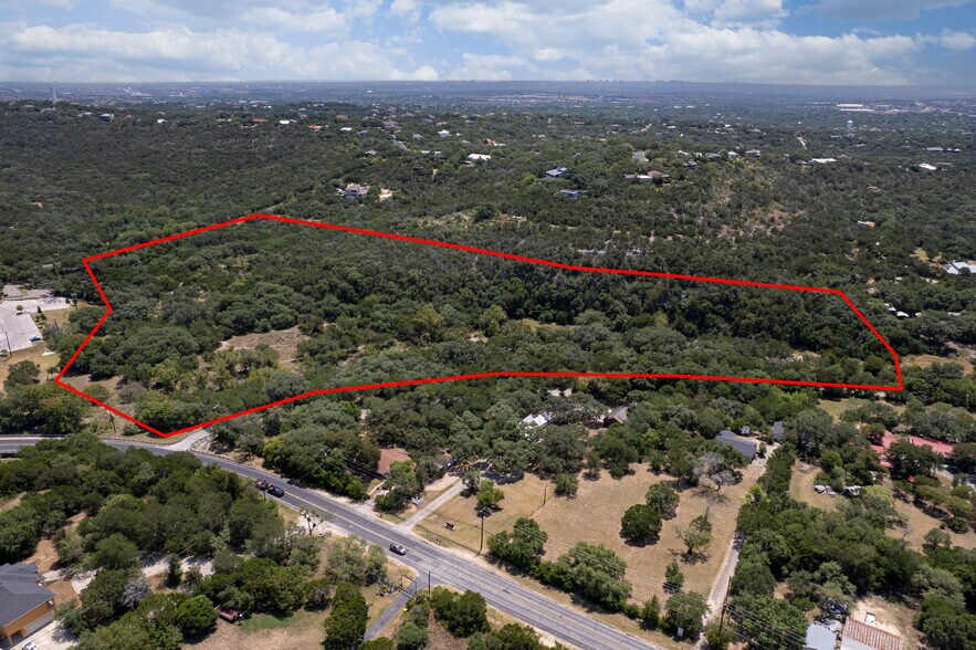 13931 Old Scenic Loop Rd, Helotes, TX à vendre - Aérien - Image 1 de 20