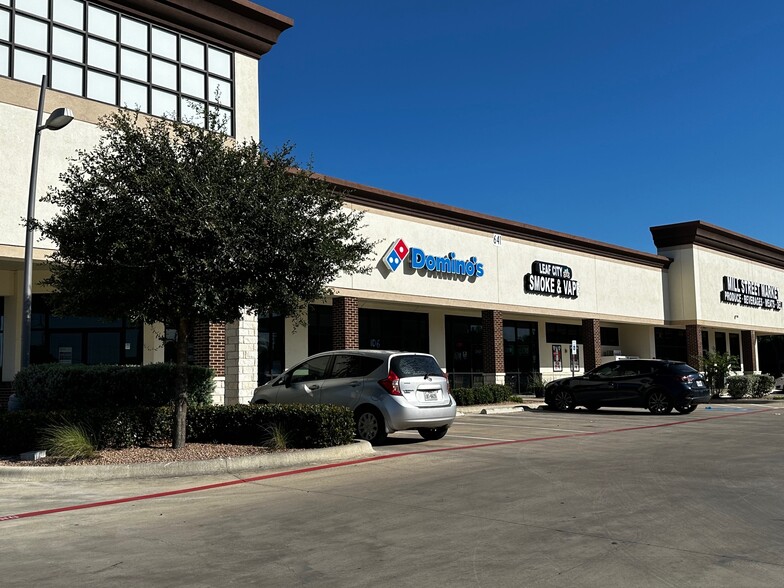 641 Mill St, San Marcos, TX for lease - Building Photo - Image 1 of 8