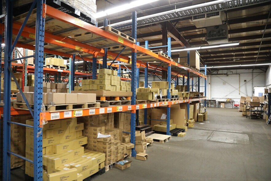 855 Edward st, Prescott, ON à vendre - Photo du bâtiment - Image 2 de 48