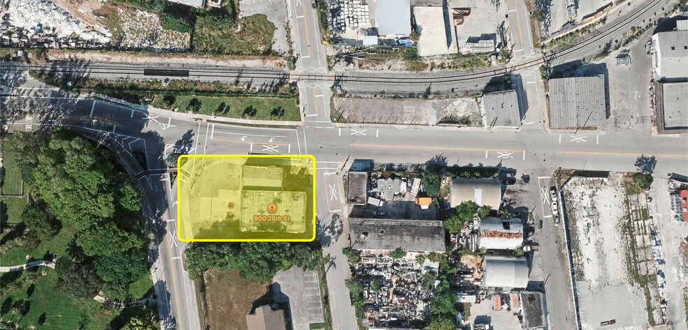 900 25th St, West Palm Beach, FL à louer - Photo du bâtiment - Image 3 de 9