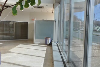 100 Carlson Rd, Rochester, NY à louer Photo intérieure- Image 2 de 11