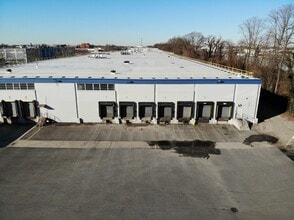 10101 Avenue D, Brooklyn, NY à louer Photo intérieure- Image 2 de 5