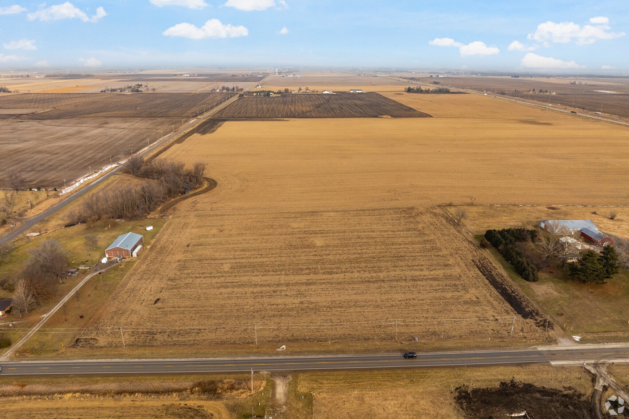 2303 NE 126th Ave, Elkhart, IA for sale Primary Photo- Image 1 of 2
