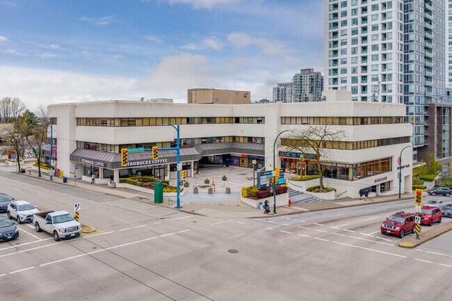 Plus de détails pour 3665 Kingsway, Vancouver, BC - Bureau, Commerce de détail à louer
