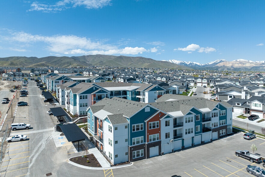 14352 S Via Molvero Way, Herriman, UT for lease - Aerial - Image 2 of 8