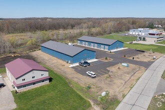 925 O E Bieri Ind Dr, Lowell, MI - Aerial  map view