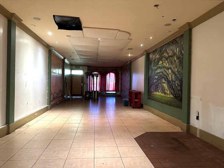 1025 C St, San Rafael, CA à louer - Photo du bâtiment - Image 3 de 4