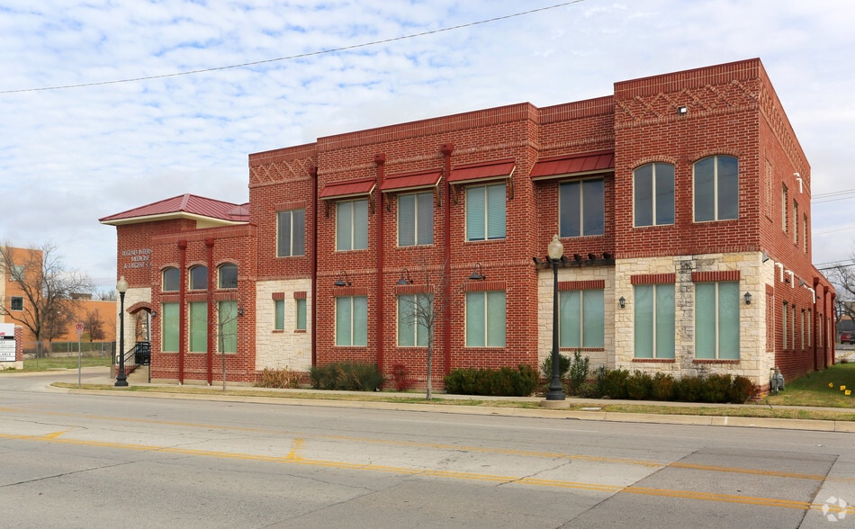 609 Hemphill St, Fort Worth, TX for lease - Building Photo - Image 2 of 4