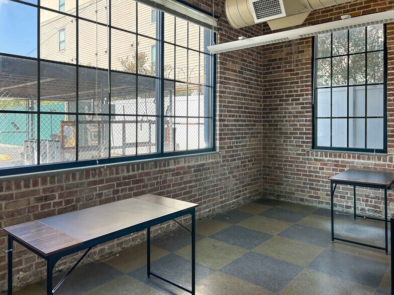 3300 Gravier St, New Orleans, LA à louer - Photo intérieure - Image 3 de 6