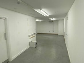 57-59 Main St, Leeds à louer Photo intérieure- Image 1 de 3