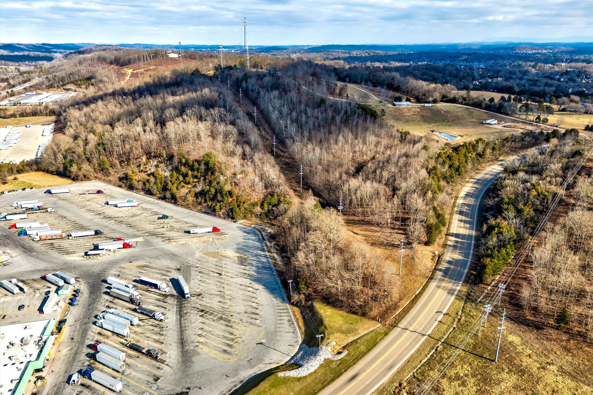 600 N Watt Rd, Knoxville, TN à vendre Photo du b timent- Image 1 de 18