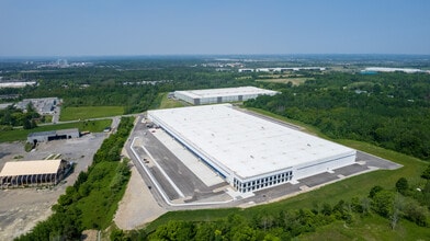 1565 Thornton Rd N, Oshawa, ON for lease Building Photo- Image 1 of 3