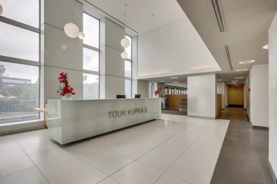 16 Rue Hoche, Puteaux à vendre - Hall d’entrée - Image 2 de 10