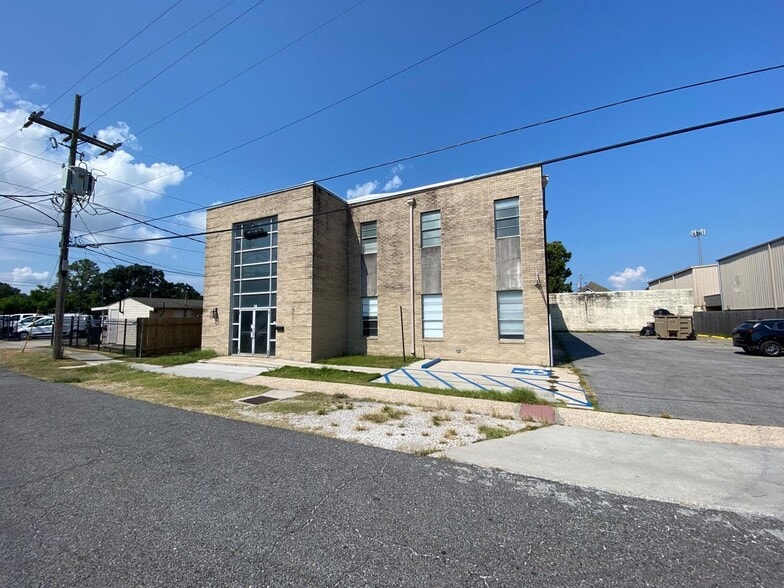 118 Giuffrias Ave, Metairie, LA for sale - Building Photo - Image 2 of 21