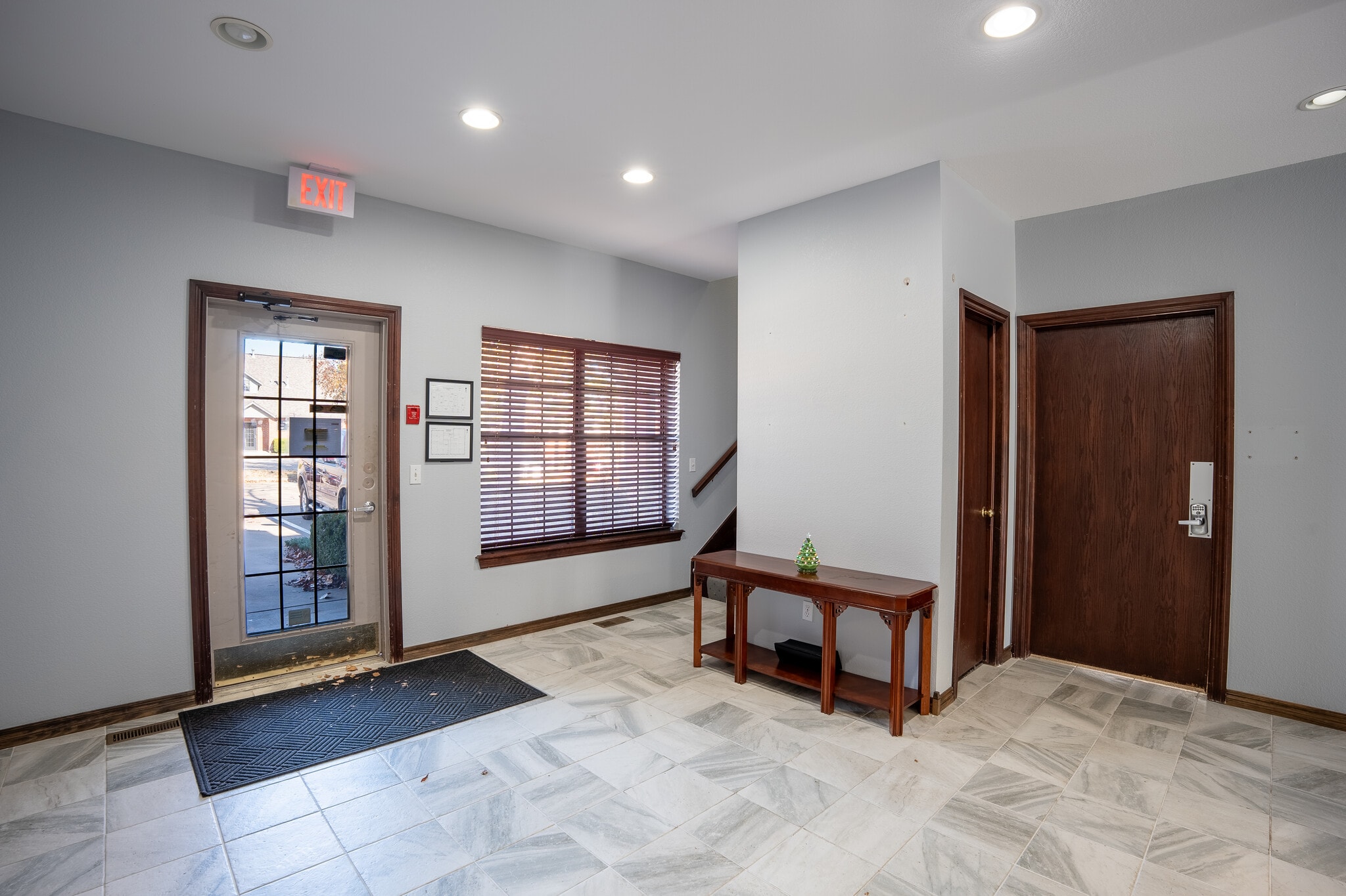 1900 E 15th St, Edmond, OK à vendre Photo intérieure- Image 1 de 21