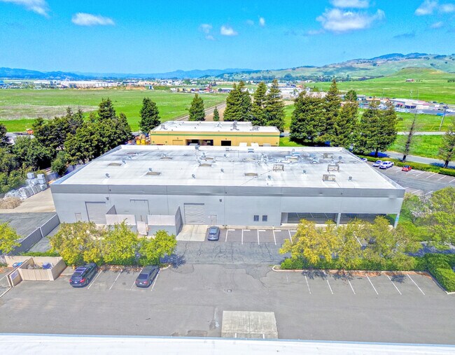 Plus de détails pour 110 Dodd Ct, American Canyon, CA - Industriel à louer