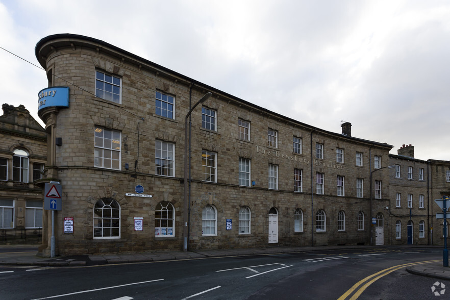 17-19 Wellington Rd, Dewsbury for lease - Building Photo - Image 3 of 5