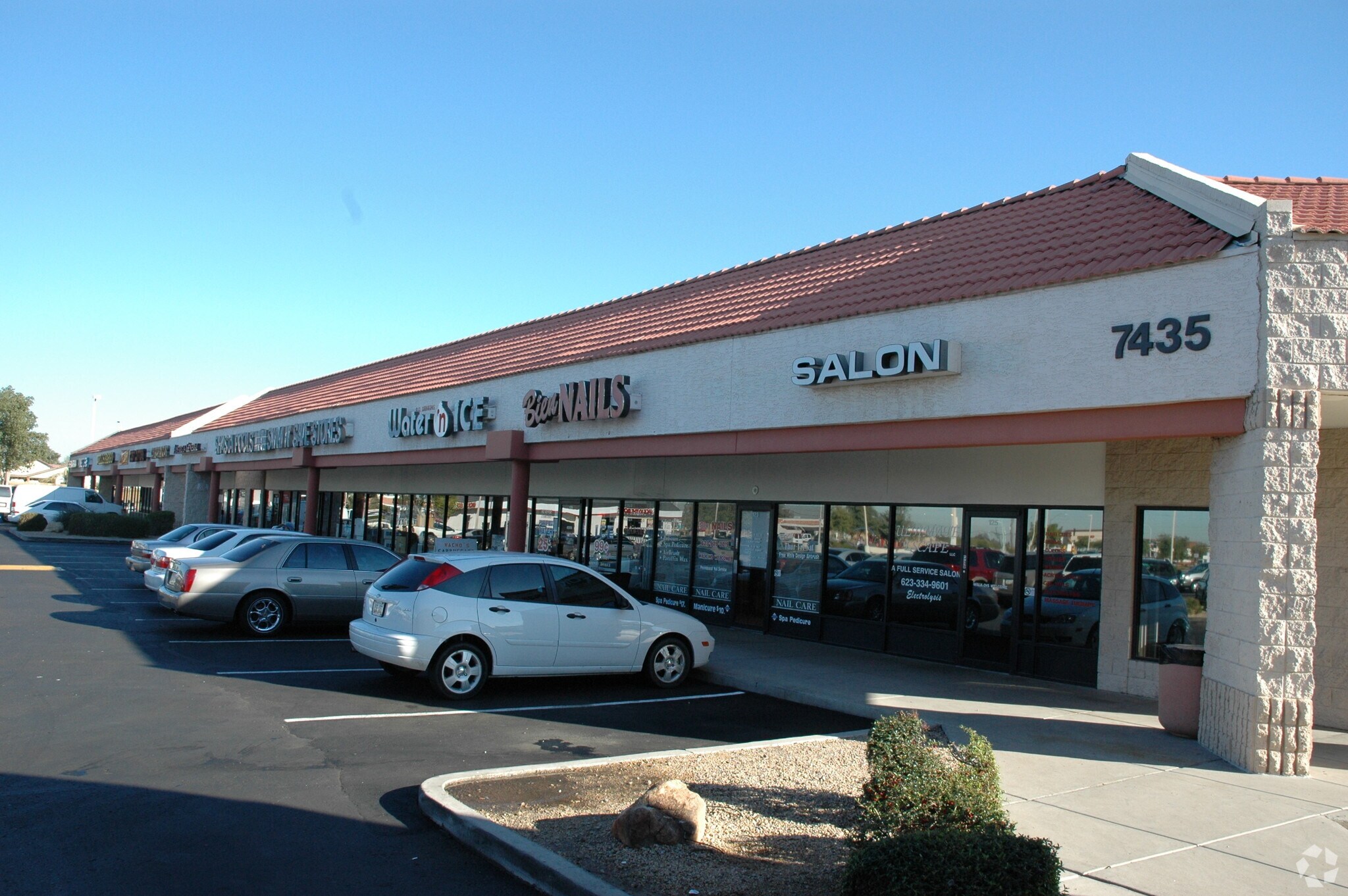 N 75th Ave, Peoria, AZ à louer Photo du bâtiment- Image 1 de 4