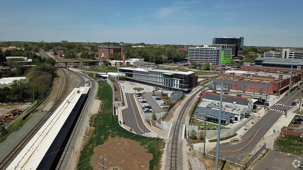 510 W Martin St, Raleigh, NC à louer - Aérien - Image 2 de 10
