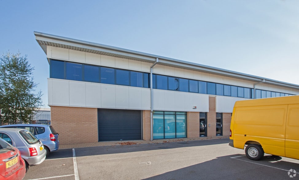 Pacific Ct, Cardiff for lease - Building Photo - Image 3 of 5