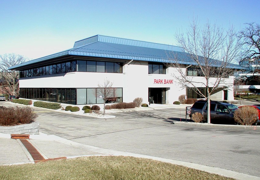 8001 Excelsior Dr, Madison, WI for lease - Primary Photo - Image 1 of 6