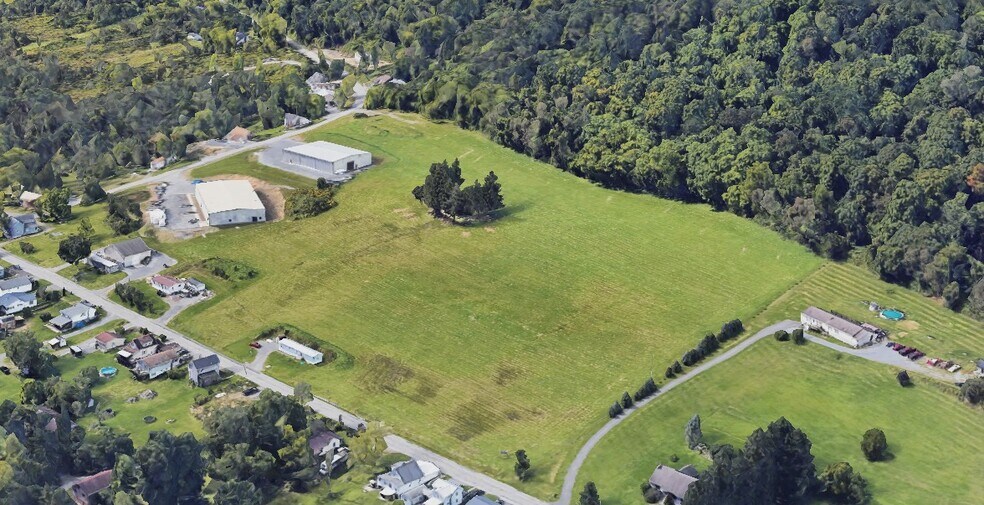 465 Chimney Rocks Rd, Hollidaysburg, PA à louer - Aérien - Image 2 de 11