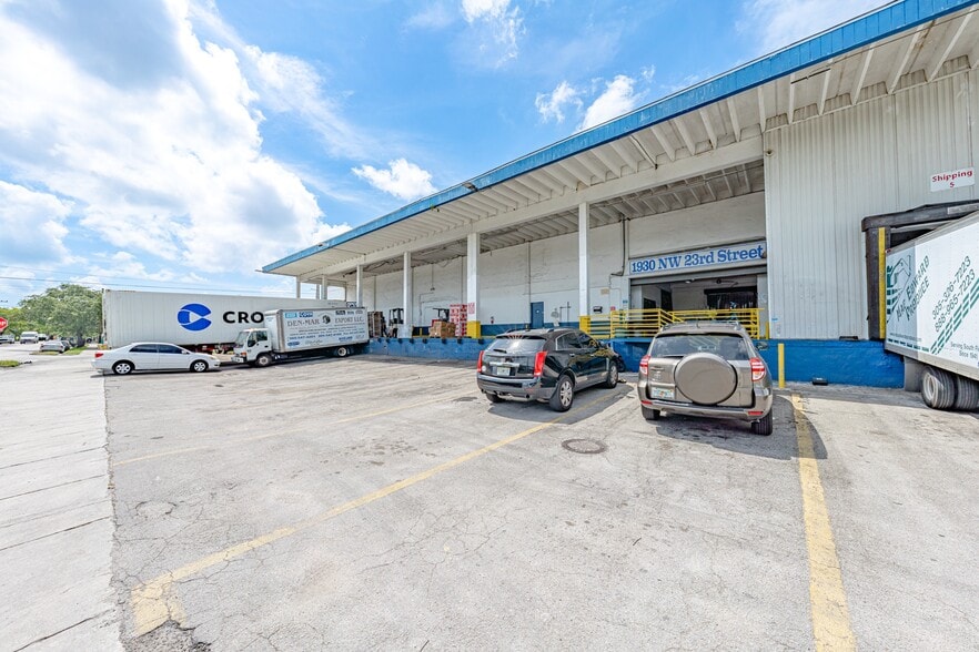 1930 NW 23rd St, Miami, FL for sale - Building Photo - Image 3 of 23