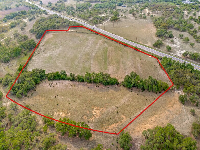 745 State 46 E hwy, Boerne, TX à vendre - Photo du bâtiment - Image 1 de 4