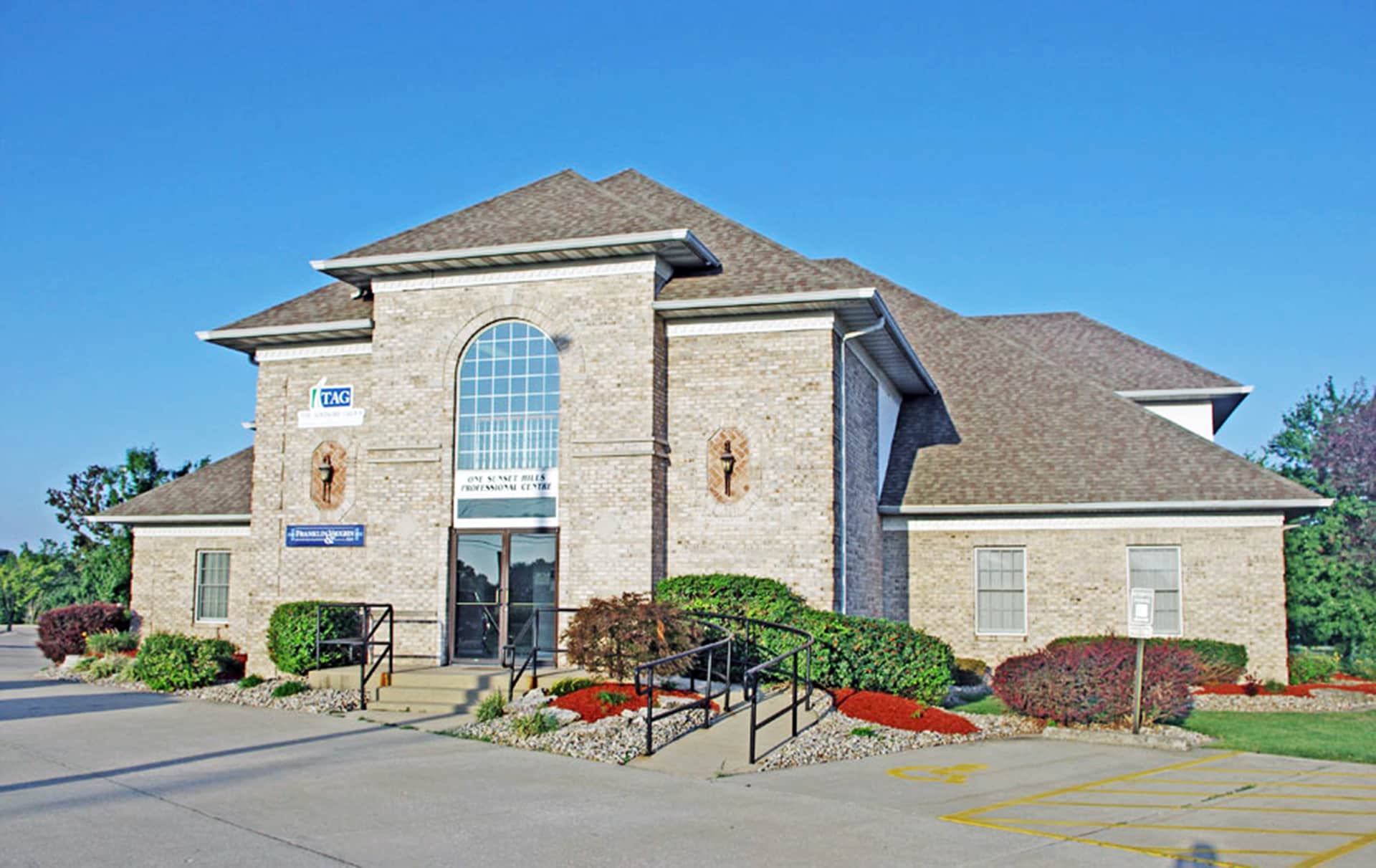 1 Sunset Hills Professional, Edwardsville, IL for lease Building Photo- Image 1 of 6