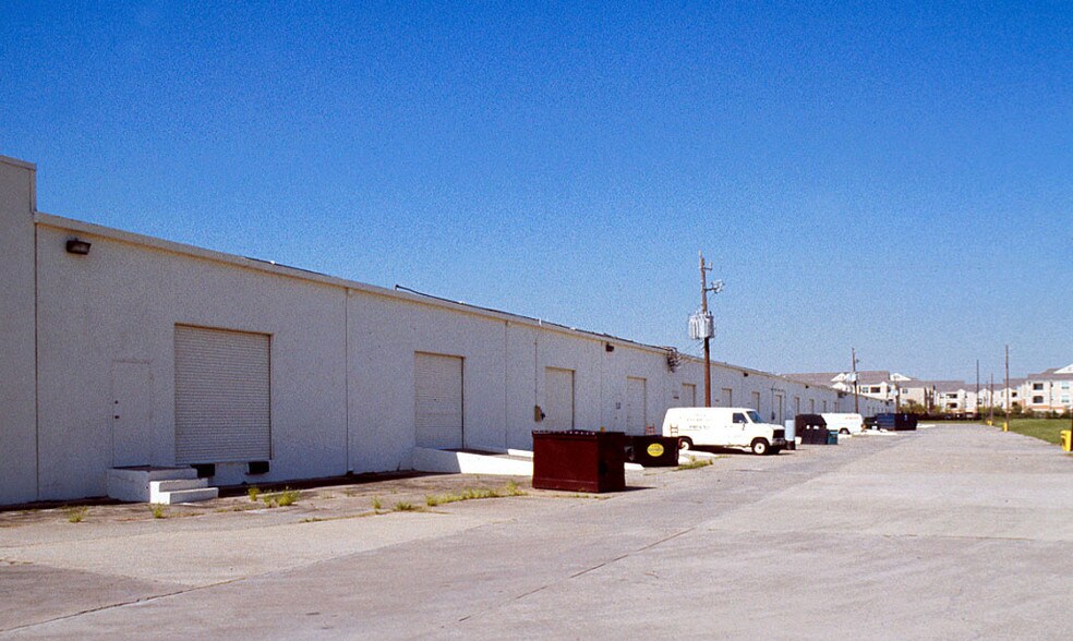 12502 Exchange Dr, Stafford, TX à louer - Autre - Image 2 de 7