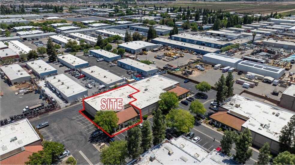 5748 E Shields Ave, Fresno, CA for lease - Building Photo - Image 1 of 7