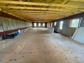5656 Nelson Rd, Lake Charles, LA for lease Interior Photo- Image 2 of 2