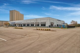 Plus de détails pour 5755-5757 Wayzata Blvd, Saint Louis Park, MN - Bureau à louer
