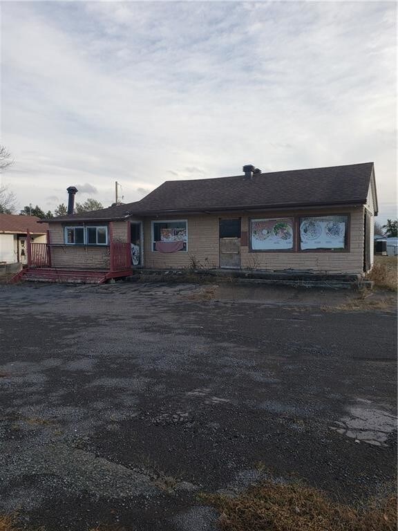 5787 County Rd 17, Alfred and Plantagenet, ON for sale Primary Photo- Image 1 of 1