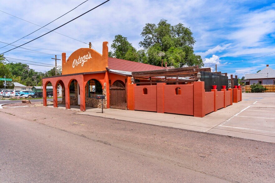 2301 E Main St, Canon City, CO à vendre - Photo du bâtiment - Image 3 de 64