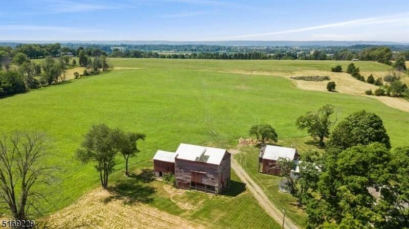 281 Wertsville Rd, Ringoes, NJ à vendre - Photo du bâtiment - Image 3 de 6