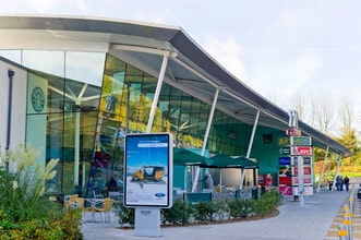 Windsor Rd, Beaconsfield à louer Photo du bâtiment- Image 1 de 12